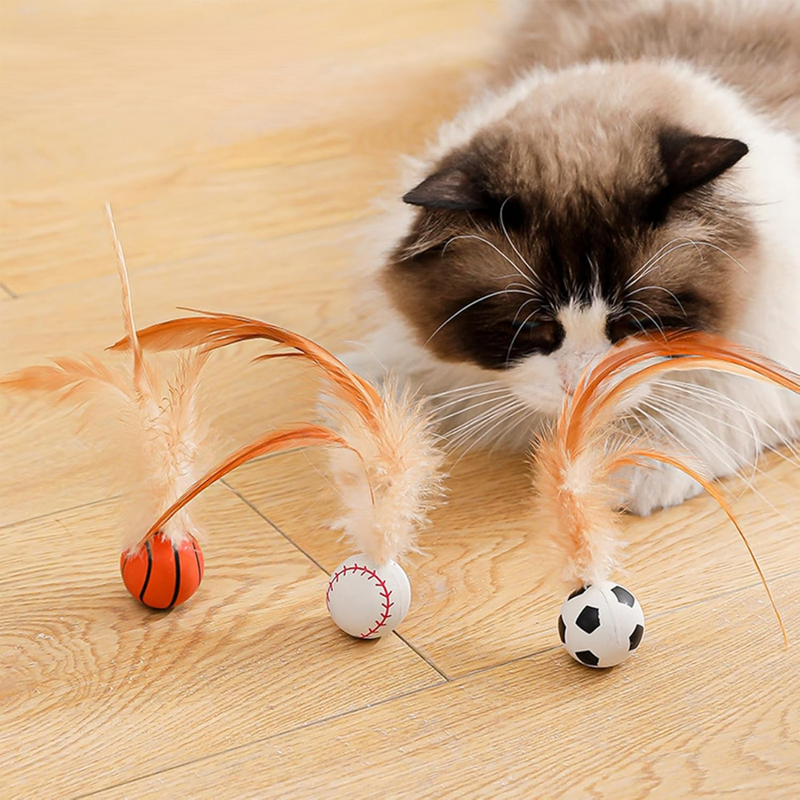 Brinquedo Bolinha de Borracha com Penas para Gatos